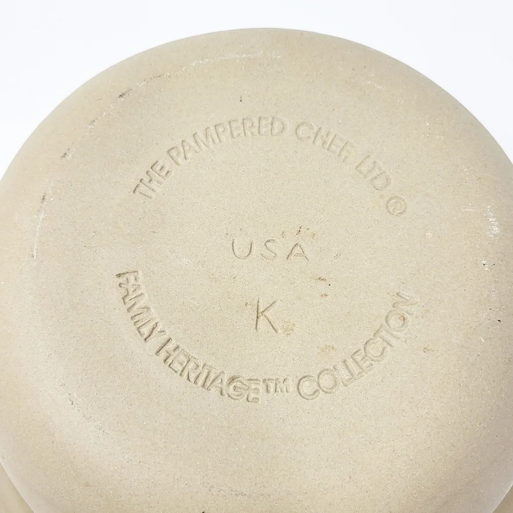 NWOT PAMPERED CHEF Stoneware Baking Bowl